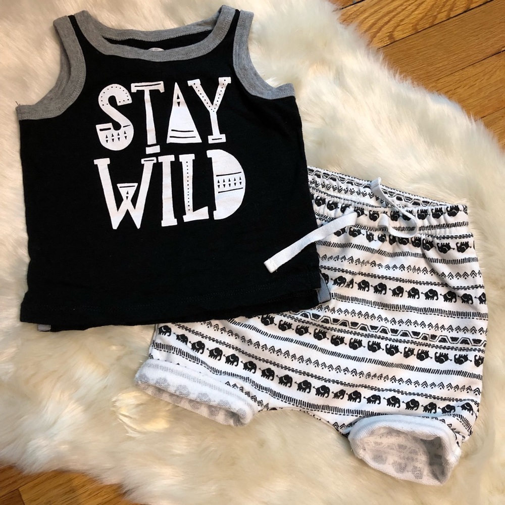 Old Navy Baby Boy 2 Piece Stay Wild Set